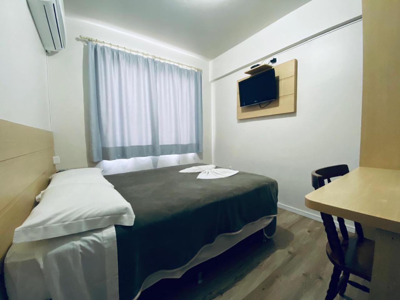Hotel Paris Curitibanos Εξωτερικό φωτογραφία