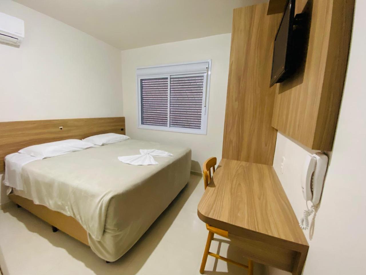Hotel Paris Curitibanos Εξωτερικό φωτογραφία